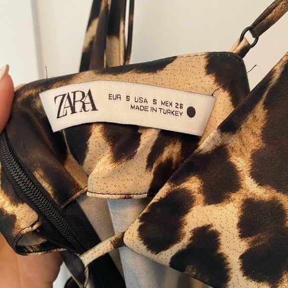 Zara long animal print dress EUC - Picture 3 of 4